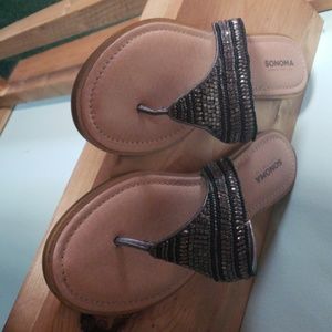Silver and black sonoma sandals